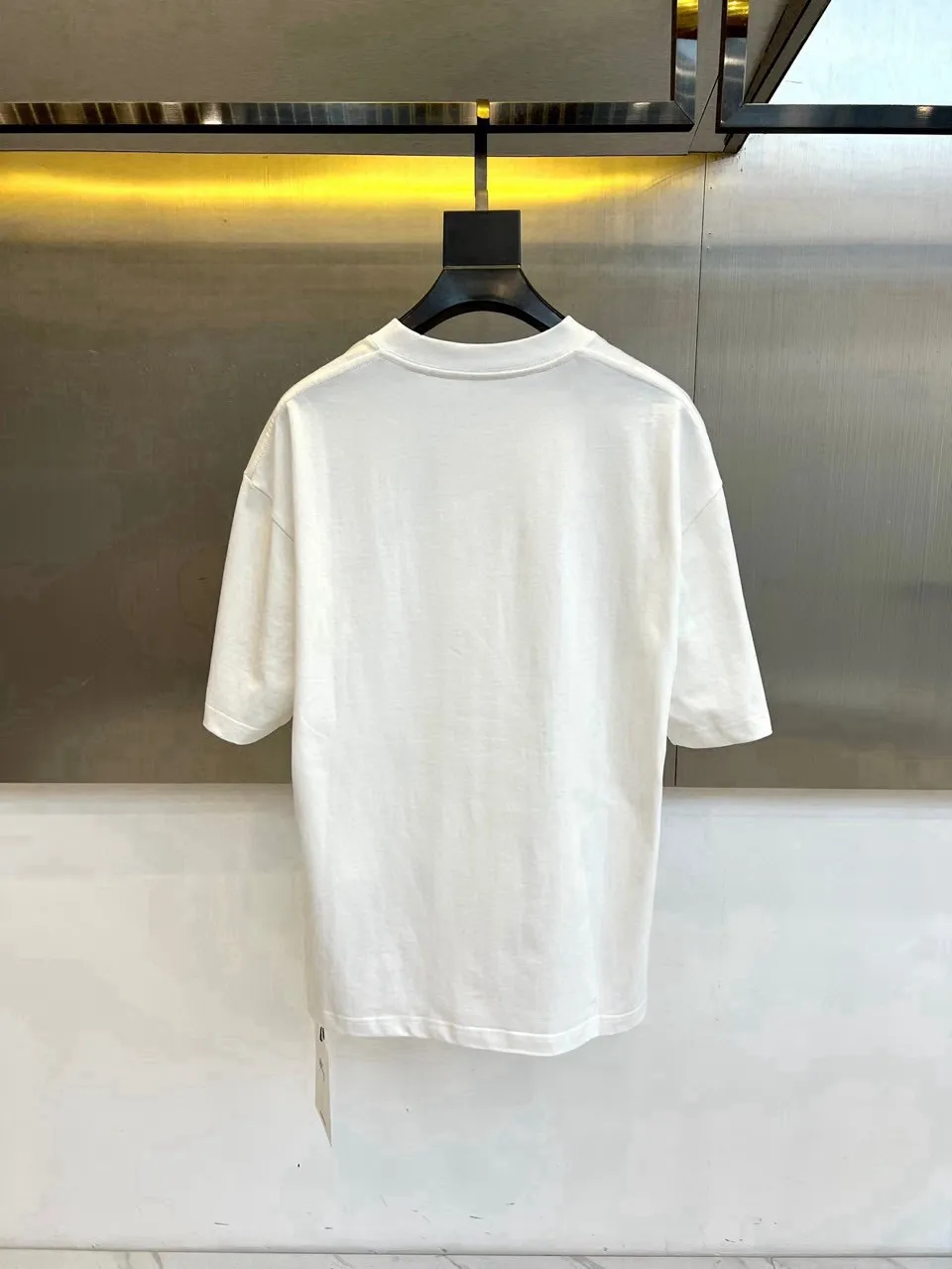 ， 2026 Classic T ， ， ， ， ， 。 ， ， ， ， 。 ， ，Breathable ， 、 。 ， ， ， 。 T ， ， 。2026 ， ， 。S XXL（ 173，140 M ）